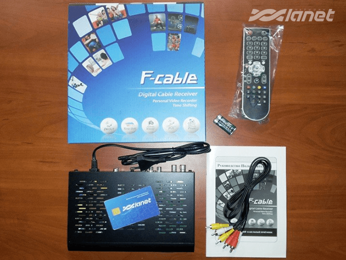підключіть кабель тв мережі в роз’єм CABLE IN